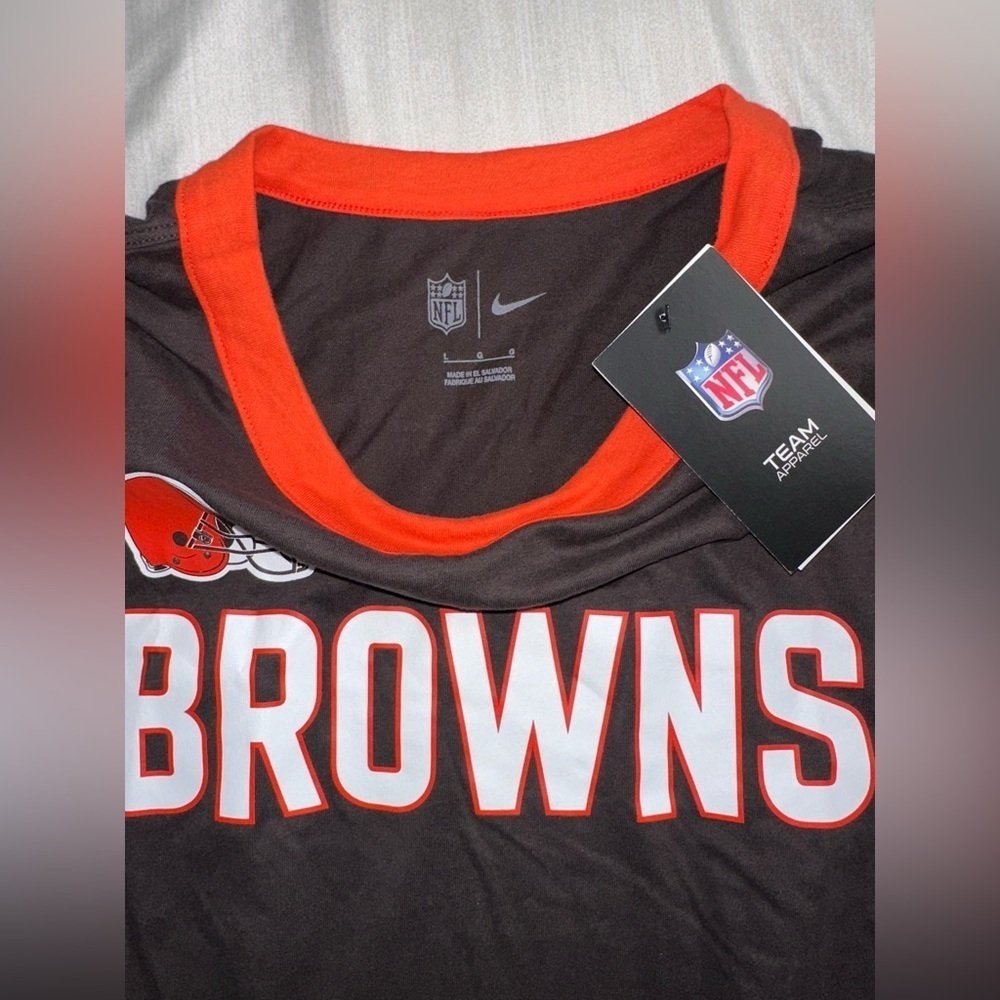 Cleveland Browns Nike Women's High Hip Fashion Cropped Top - Picture 4 of 6